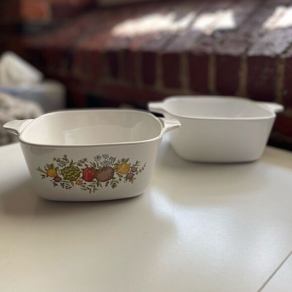 Vintage Corningwear Classic “Spice of Life” Two 3/4 Cup Casserole Dishes - Picture 3 of 11